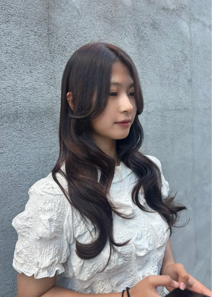 ロング ハッシュカット カット ヘアカラー ゆうめ 透明感カラー /韓国風レイヤーのヘアスタイル