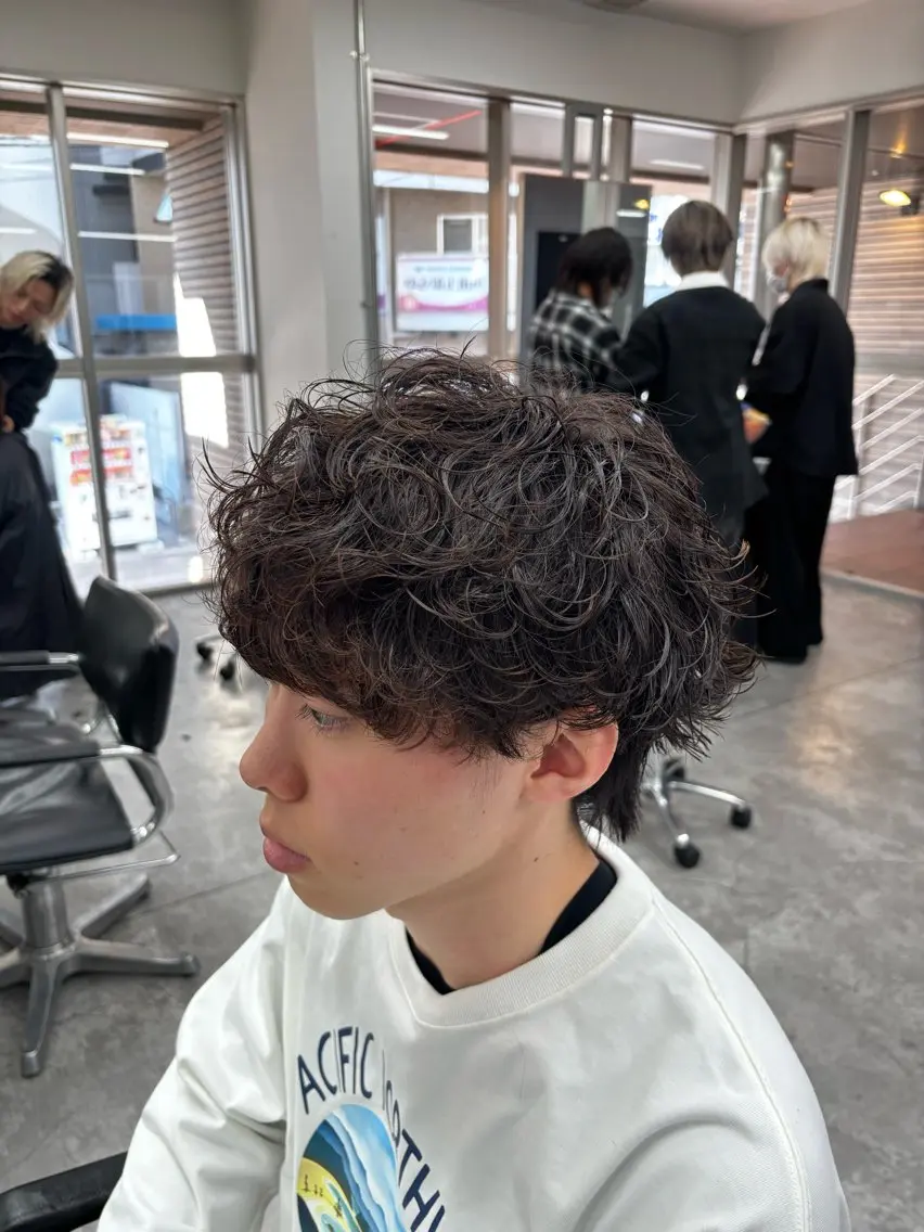 パーマ メンズ メンズ特化✨️ 韓国風パーマ🔥一八のヘアスタイル