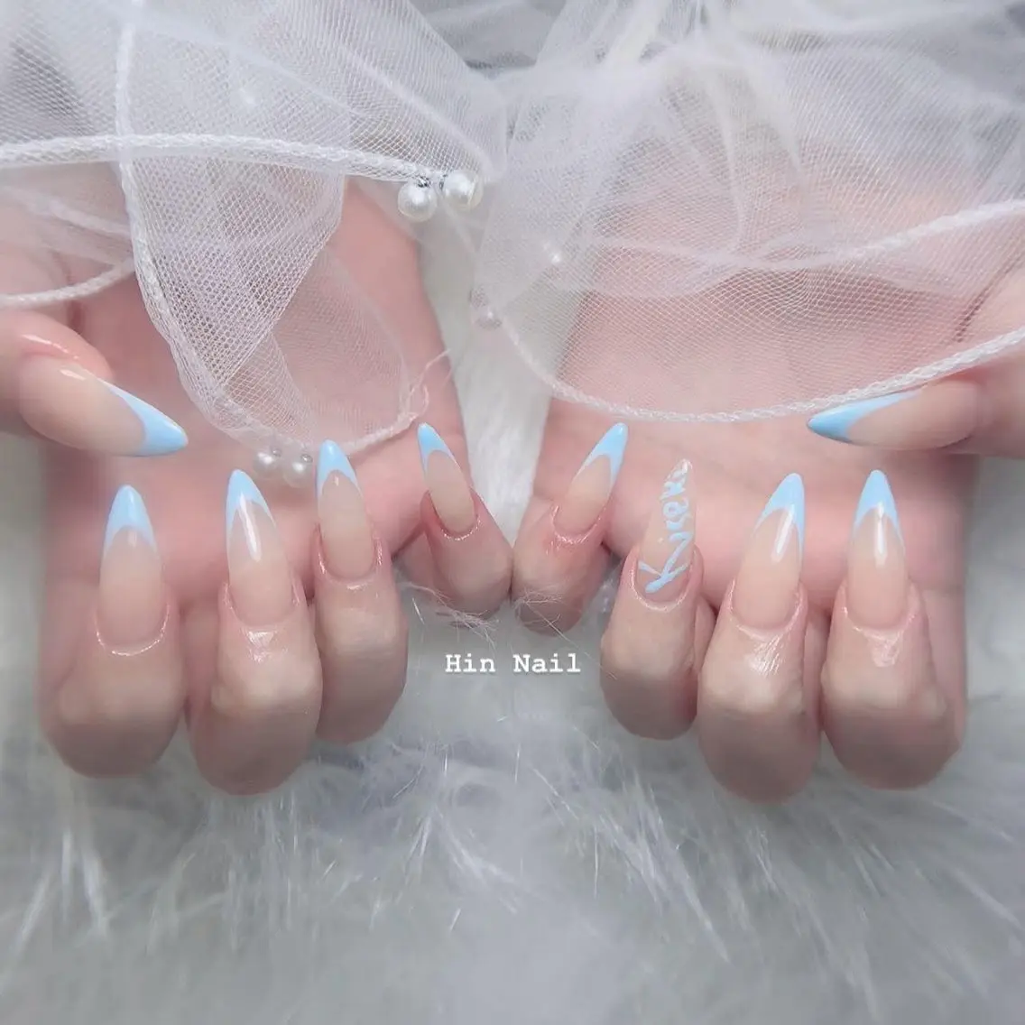ネイル チークネイル ドット フットネイル フレンチネイル グラデーション ハンドネイル Hin Nailのネイルデザイン