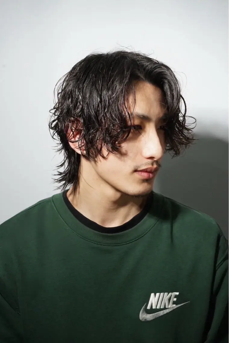セミロング パーマ 橋本 ゆりあのヘアスタイル