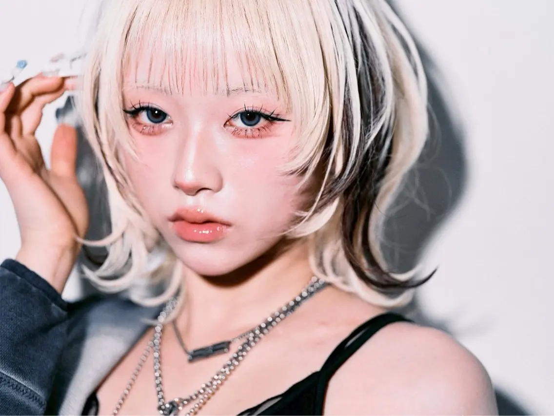 🎉新規様限定🎉人気No.2💘トリプルカラー(ブリーチ2回)＋トリートメントの写真