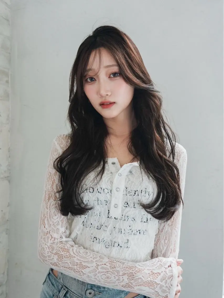 セミロング 𝐘𝐮𝐢 ⠀⠀のヘアスタイル