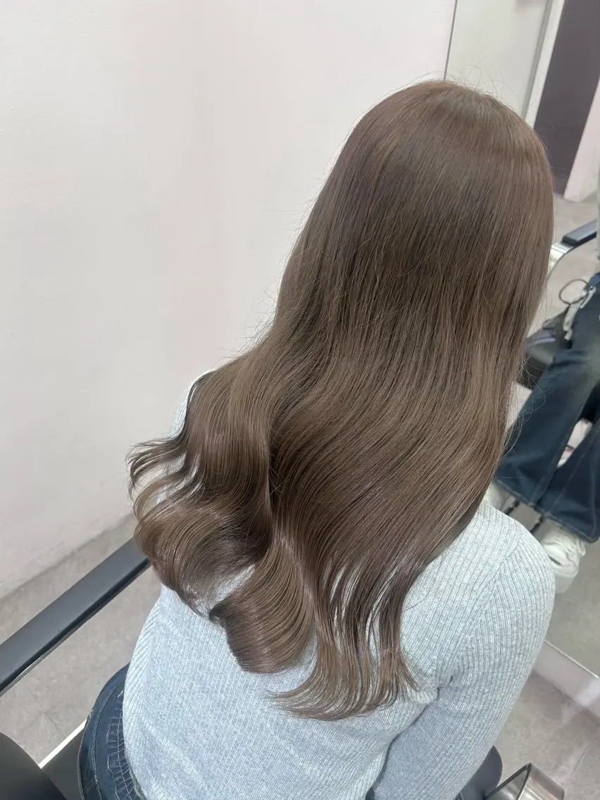 セミロング ヘアカラー moe/名古屋 /カラーモデルのヘアスタイル