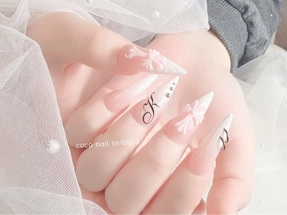 ネイル 長さ出し 韓国ネイル ロングネイル 持ち込み スーパーロングネイル ハンドネイル CoCo Nail 長さ出し専門店のネイルデザイン