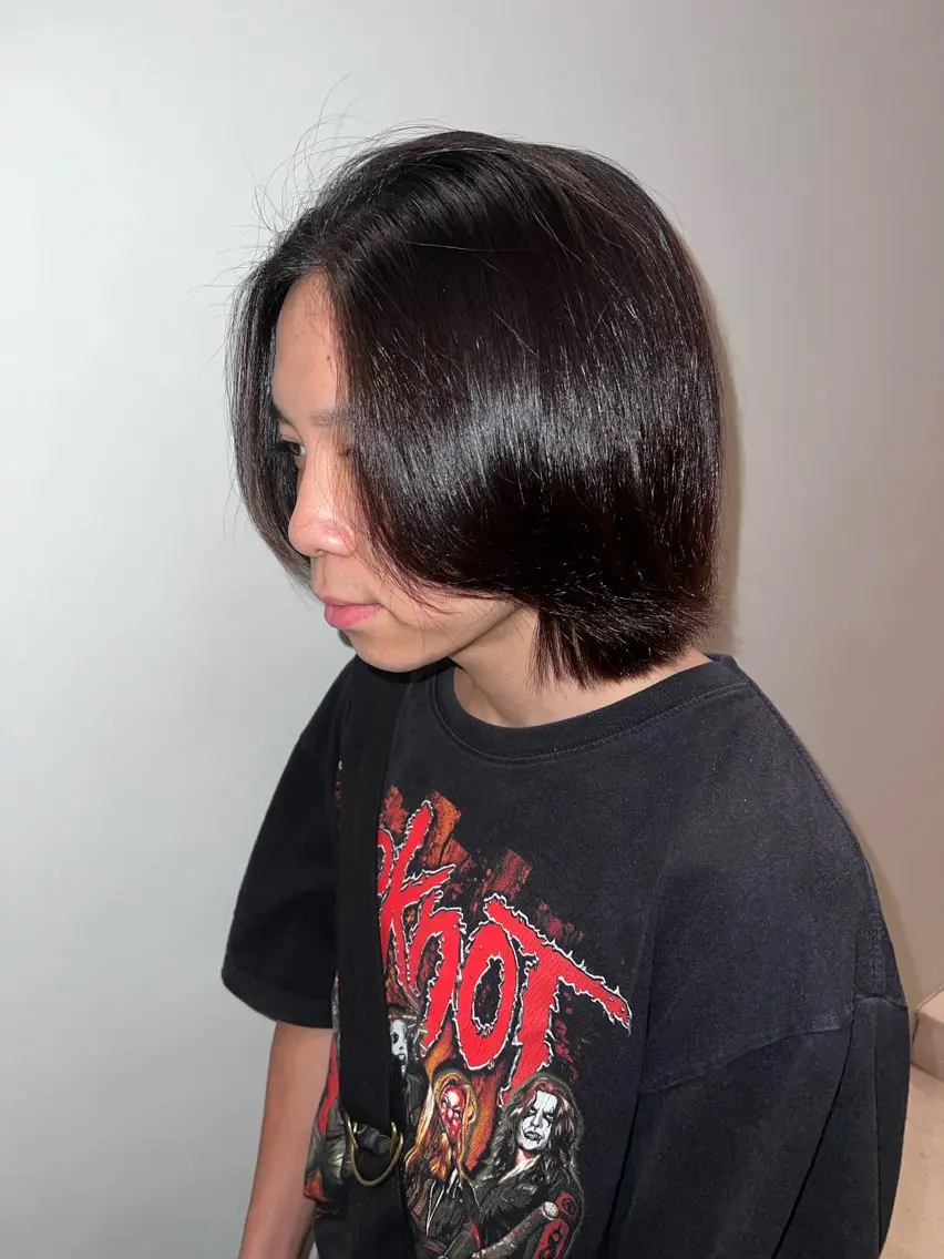 ミディアム ボブレイヤー ボブ レイヤーカット 山中 欧輔のヘアスタイル