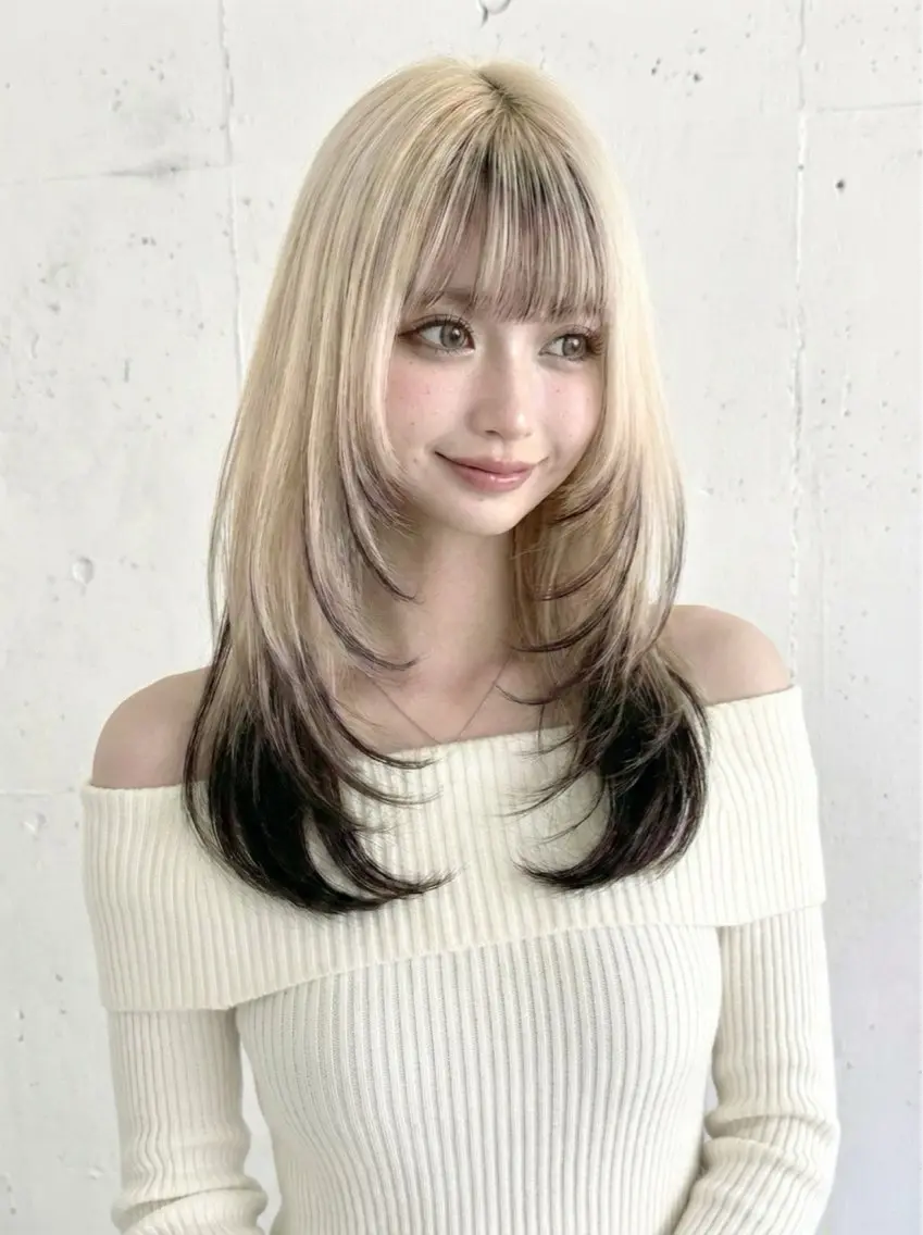 セミロング レイヤーカット ヘアカラー トリートメント ブリーチ毛に縮毛矯正 ✨カラー✨山田 正幸のヘアスタイル