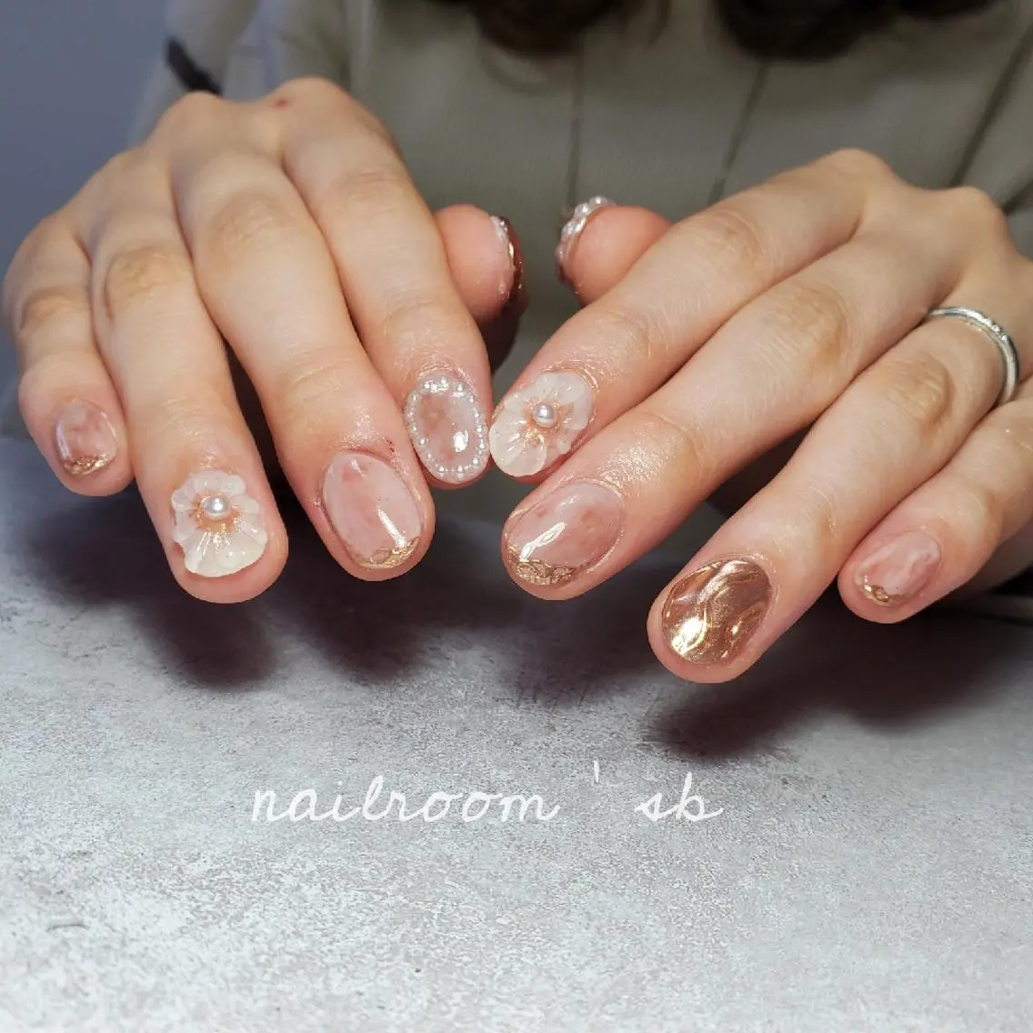 ネイル ハンドネイル nailroom‪ sb‪‪𓈒𓂂𓏸のネイルデザイン