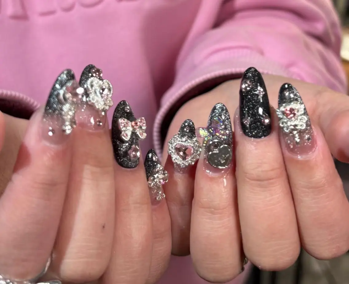 ネイル ハンドネイル 🎀 NaNa_nailのネイルデザイン
