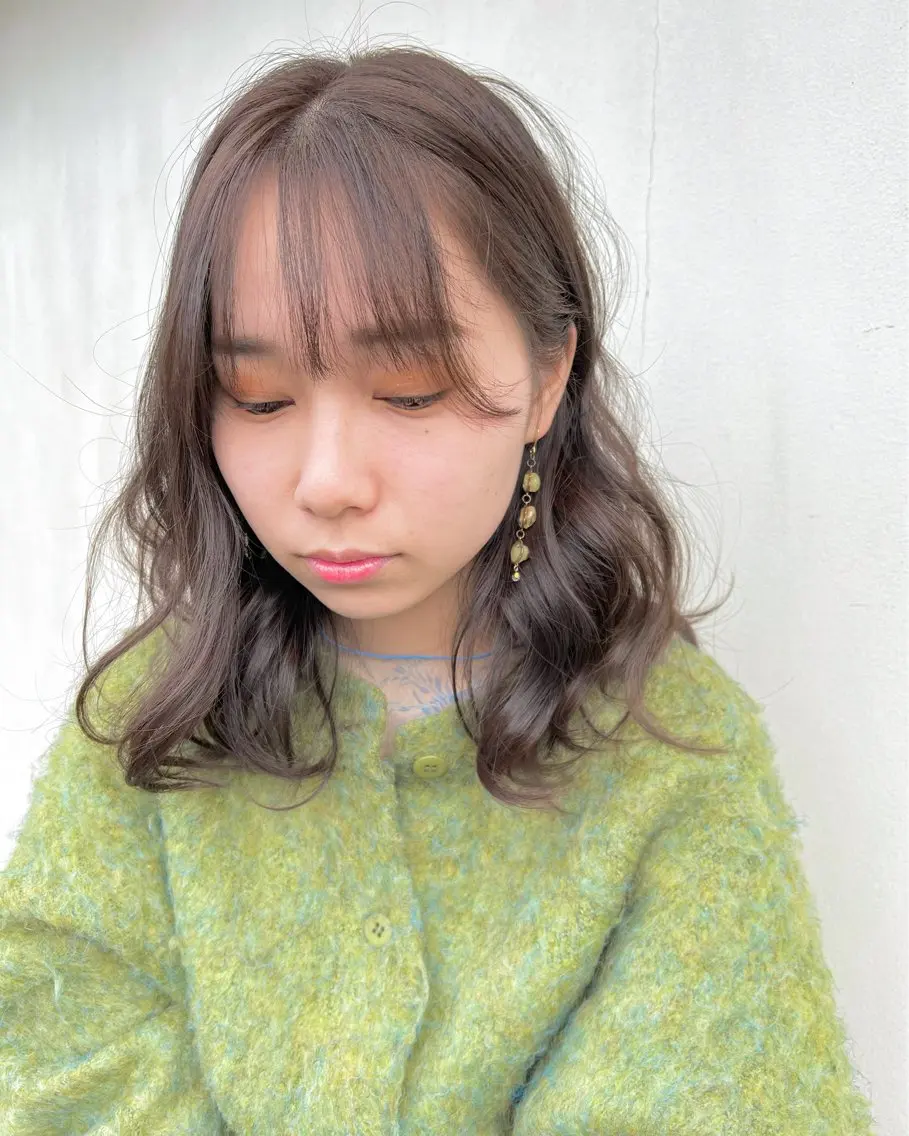 ミディアム カラー 縮毛矯正/ レイヤー/ミディアムのヘアスタイル