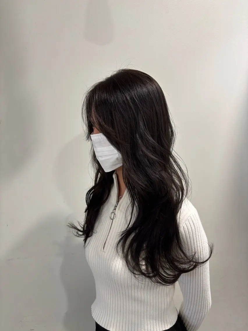 ロング カラー ブラウンカラー 透明感カラー ナチュラルブラウン ヘアカラー 小林 杏莉のヘアスタイル