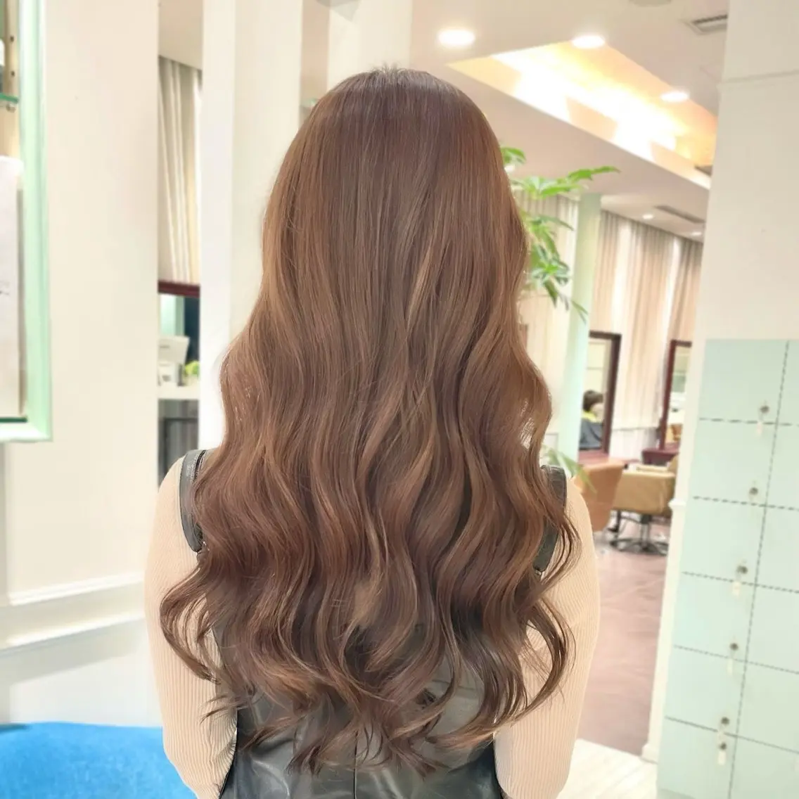 ロング カラー ヘアアレンジ 🎀ハイトーン・艶 カラー HANA🎀のヘアスタイル