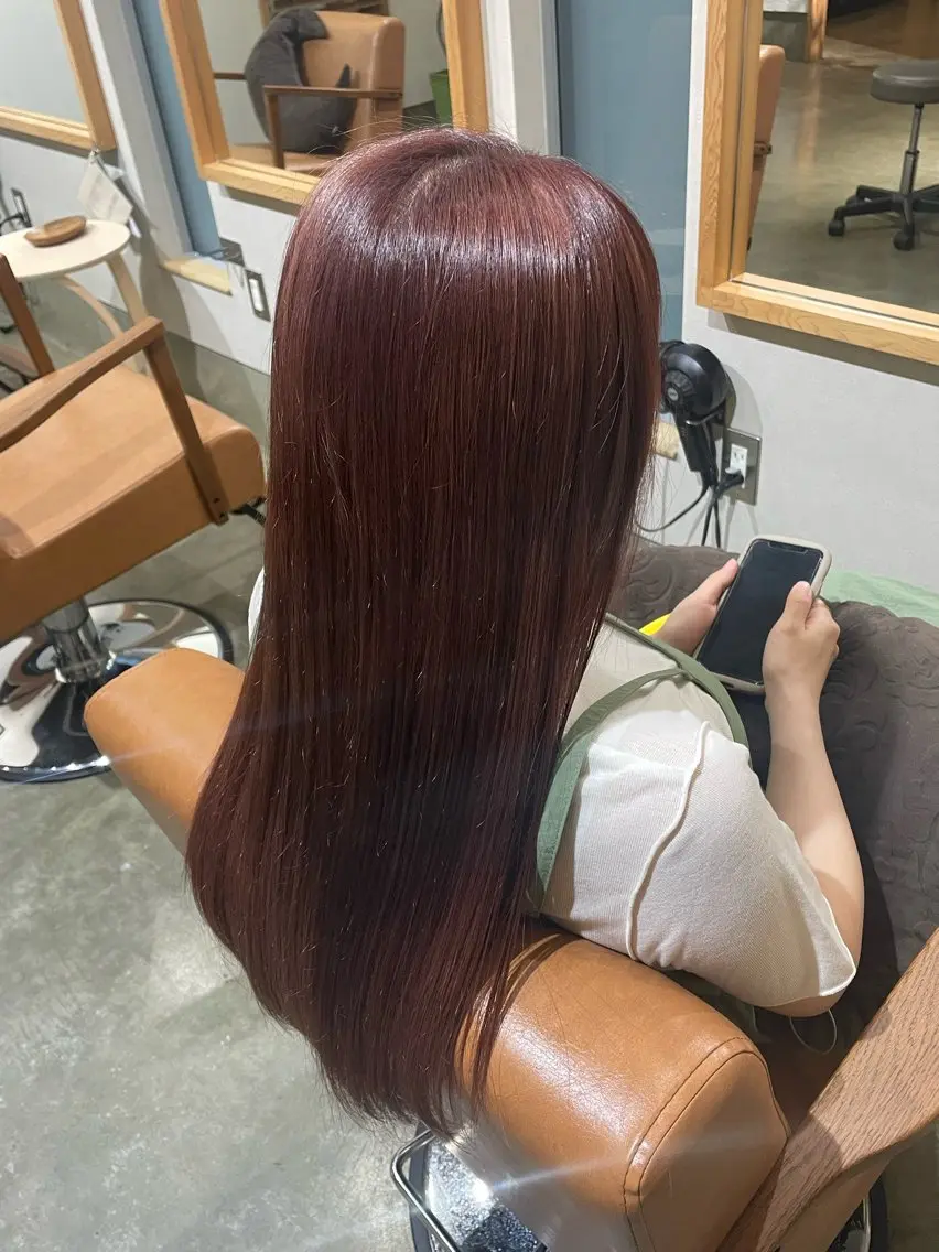 カラー ブリーチ ブラウンカラー 透明感カラー ピンクカラー まつやま さおりのヘアスタイル