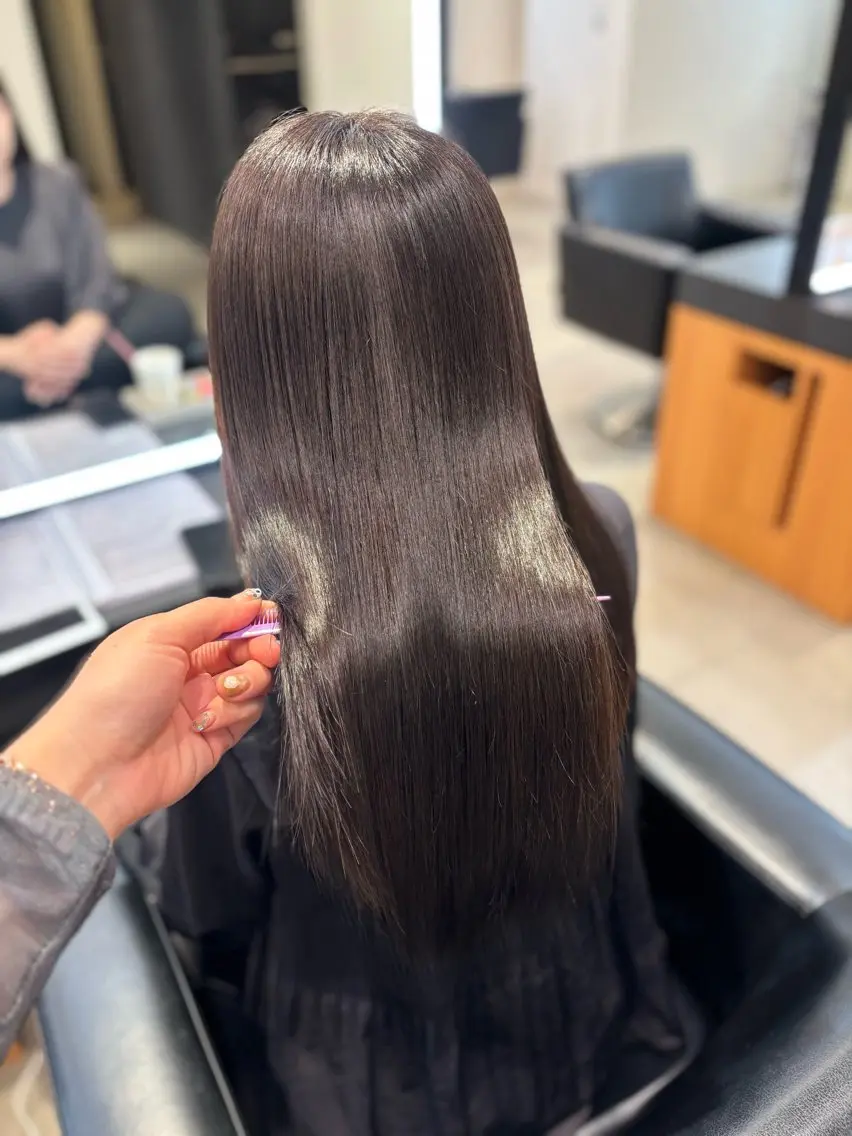 ロング カット KAREN（ému） 伏見/カットモデルのヘアスタイル