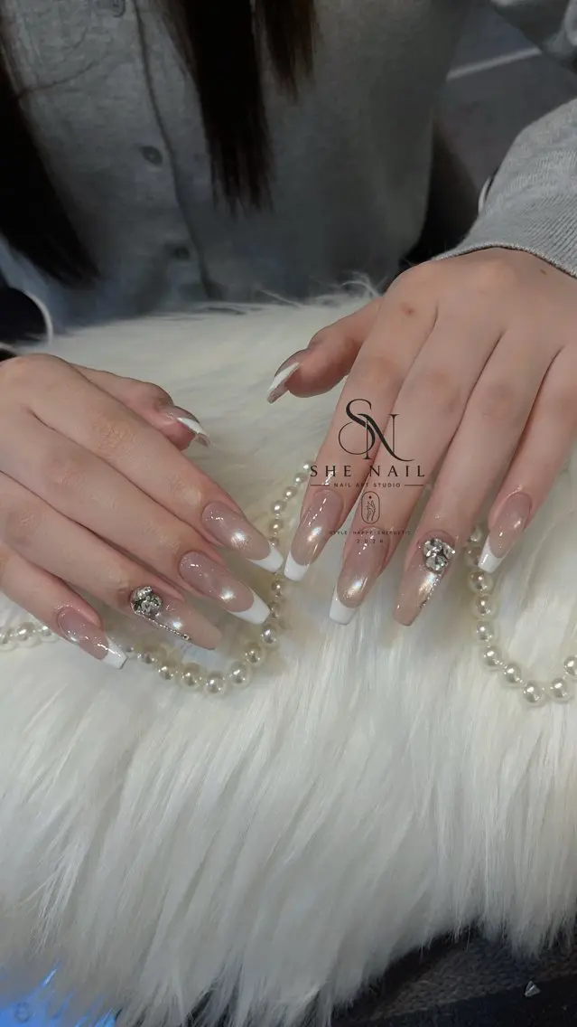 ネイル アートネイル ガーリー 韓国ネイル ロングネイル 持ち込み ハンドネイル 博多 SHE Nailのネイルデザイン