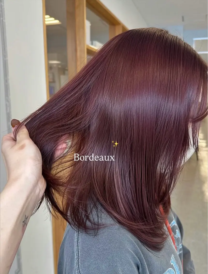 ミディアム カラー カット ヘアカラー トリートメント 服部 真帆のヘアスタイル