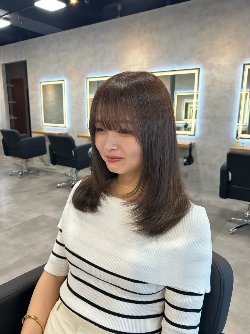 セミロング カラー カット ヘアカラー ブリーチなしの達人 🌈KAITOのヘアスタイル