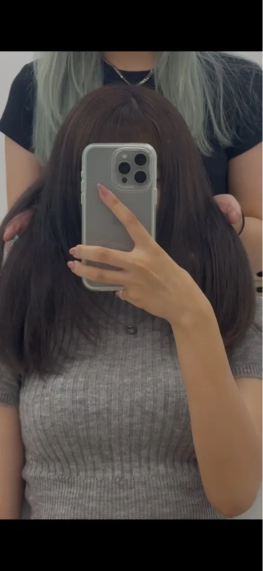 ロング 鈴木 さりあのヘアスタイル