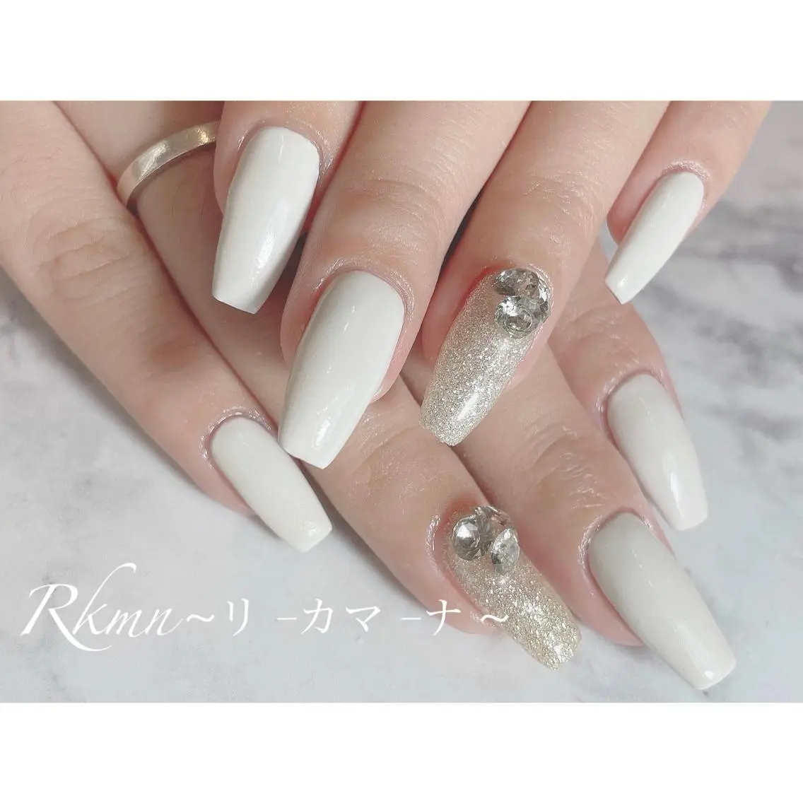 ネイル アートネイル ラメ(グリッター) シンプルネイル 春ネイル スクエアネイル ハンドネイル フットネイル ハンドケア Rkmn ~リ-カマ-ナ~のネイルデザイン