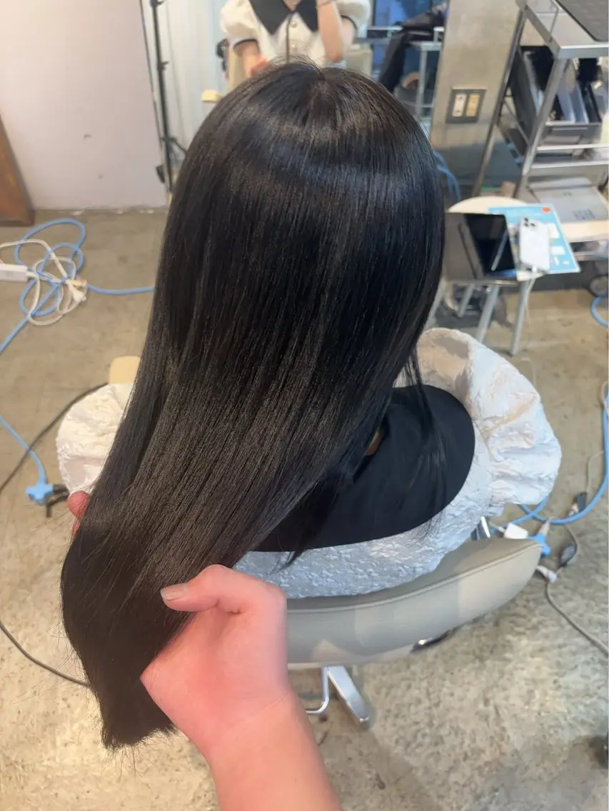 ミディアム カラー 透明感カラー 上田 季里のヘアスタイル