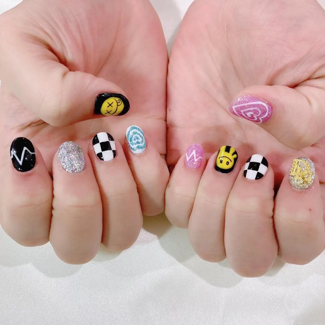 ネイル ジェルネイル ハート キラキラネイル メンズネイル パラジェル ハンドネイル Salon Ｋのネイルデザイン