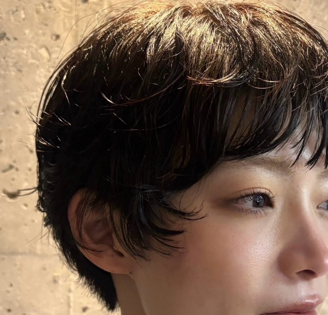 ショート カット パーマ Cocona🦤 ハイトーン/レイヤーのヘアスタイル