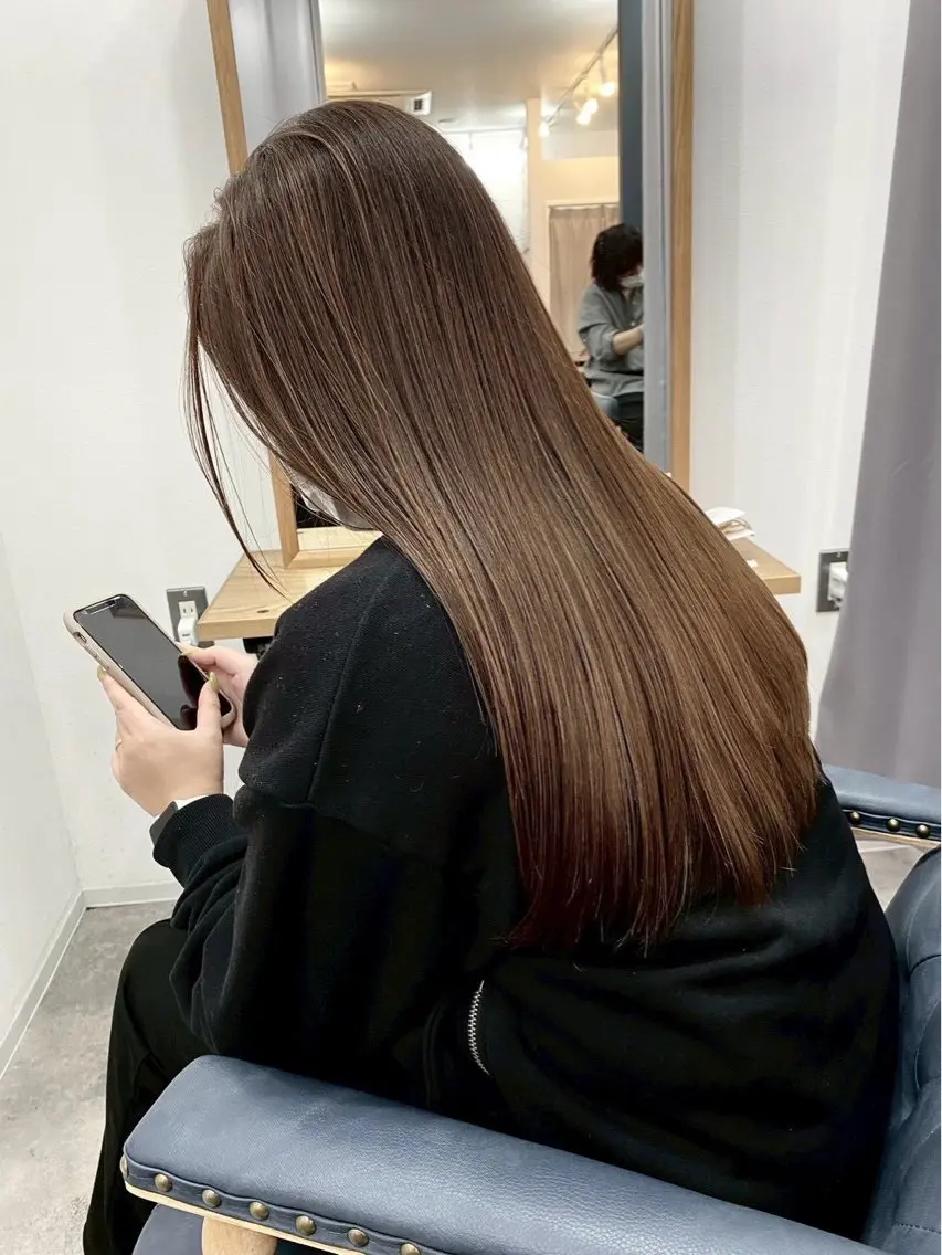 矯正顔まわり&前髪カット+顔まわりストレート¥8900 【縮毛矯正】の写真