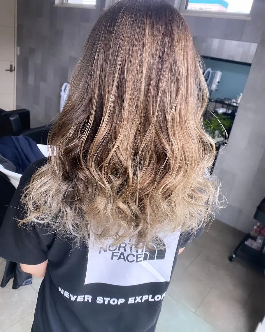 ロング 稲村 toshiのヘアスタイル