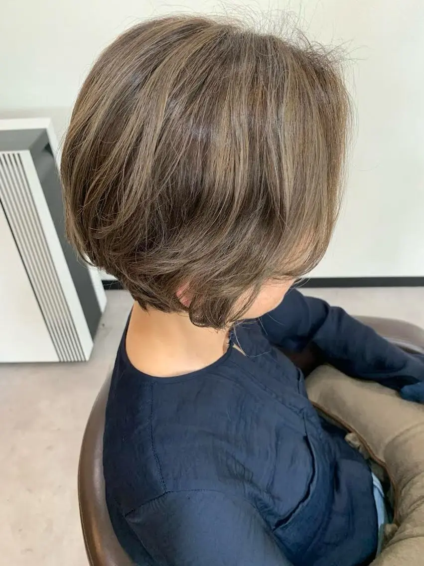 ショート カット ヘアカラー トリートメント 境 菜摘のヘアスタイル