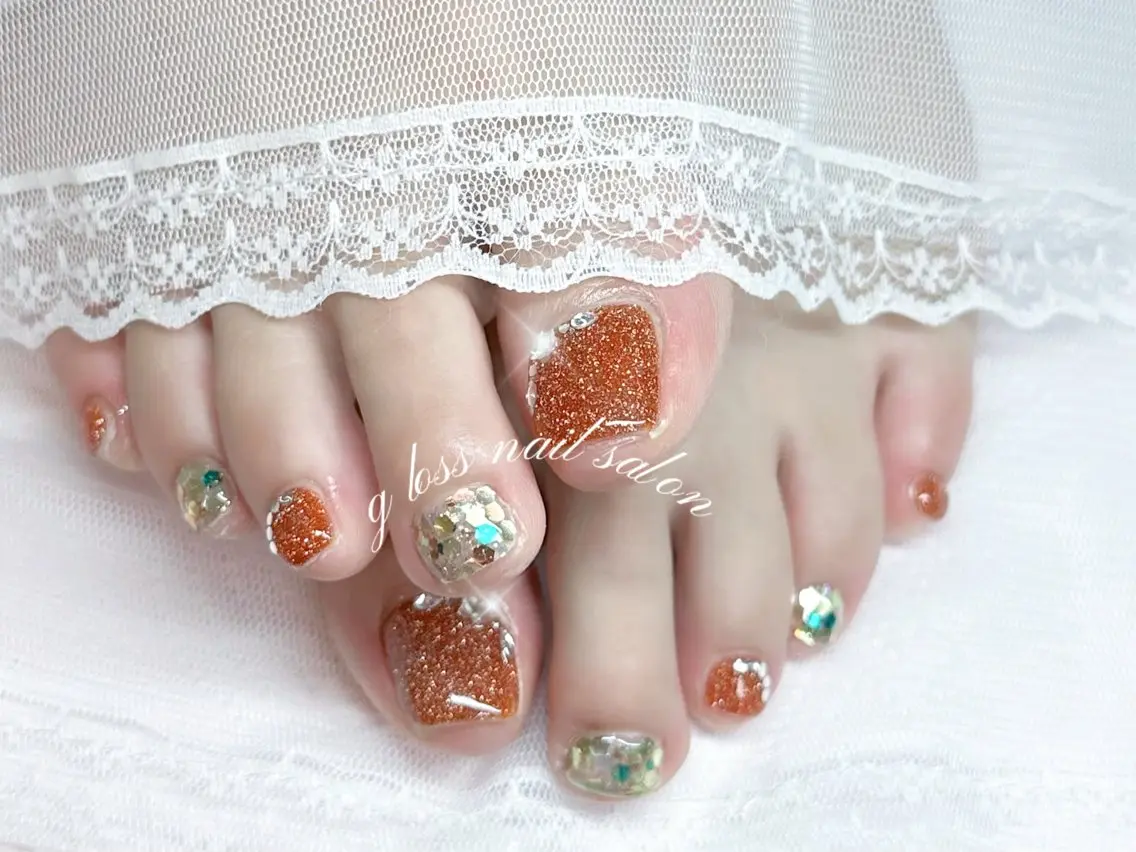 ネイル りこ🫧 gloss nailのネイルデザイン