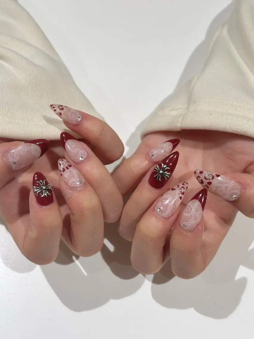 ネイル ハンドネイル REINA .のネイルデザイン