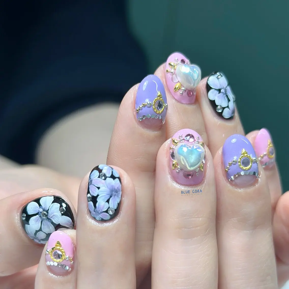 ネイル マットネイル ハンドネイル ハンドケア BLUE CORAのネイルデザイン