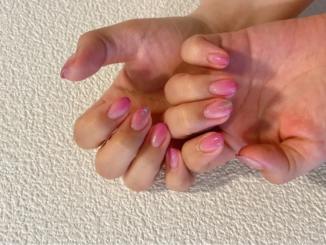 ネイル オーロラネイル フットネイル フレンチネイル ジェルネイル マグネットネイル ハンドネイル mogunail &blowのネイルデザイン