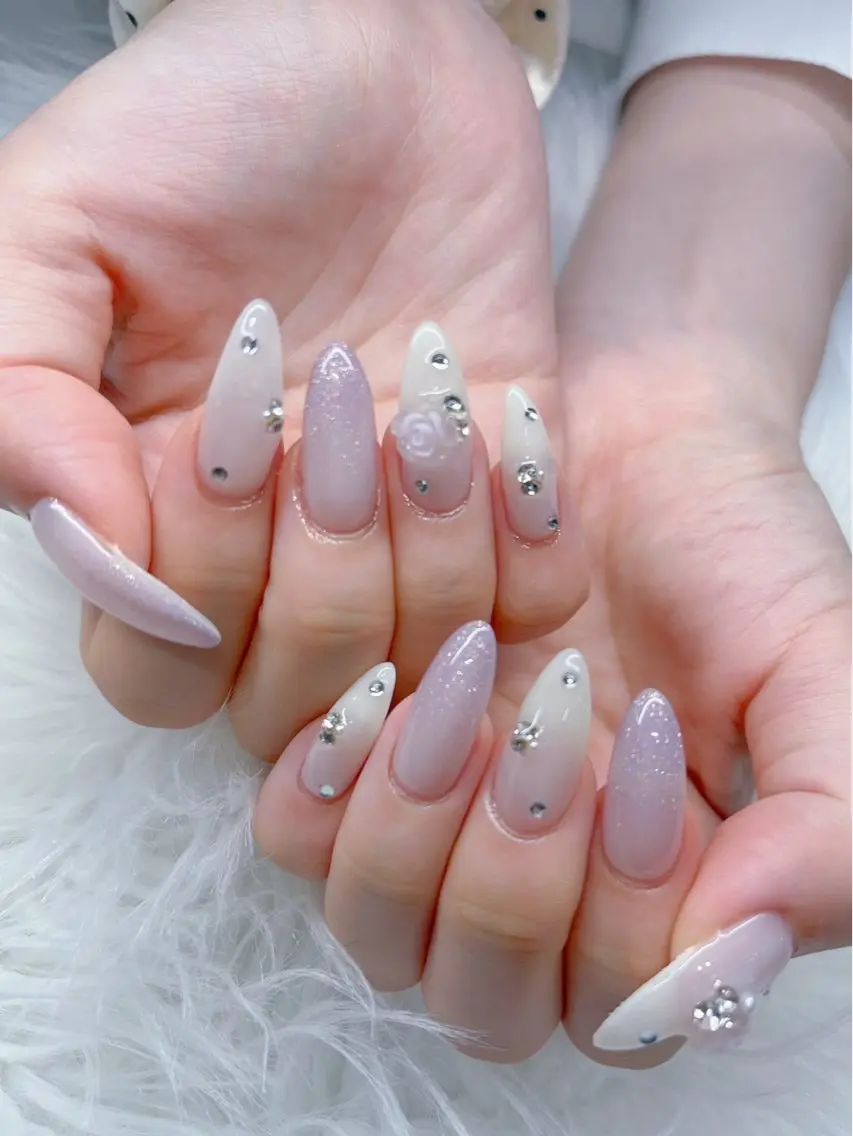 ネイル オーロラネイル フレンチネイル ガラスフレンチ ロングネイル マグネットネイル XIMINANAIL SALON堀江店のネイルデザイン