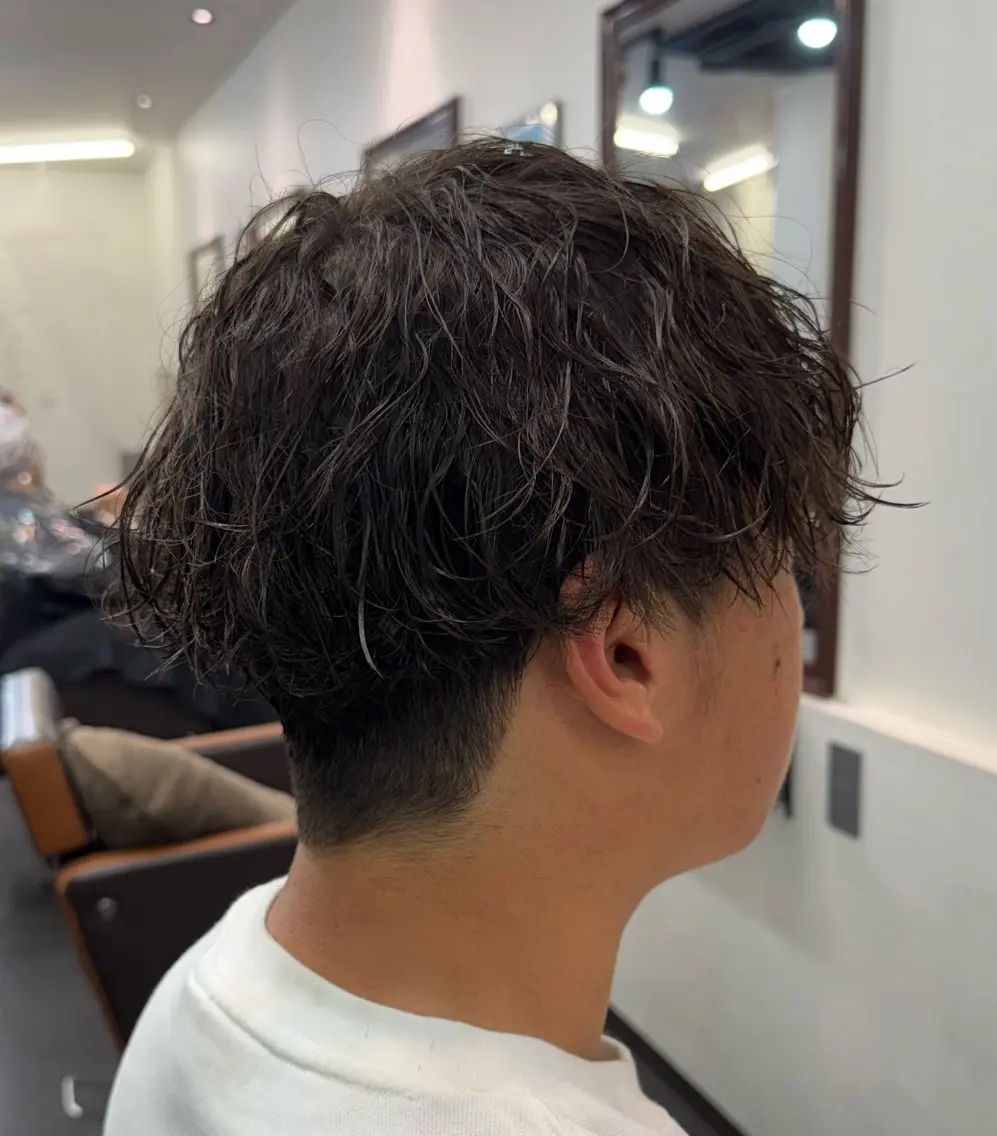パーマ メンズ 波巻きパーマ 卒業式のヘアスタイル 水澤 七斗のヘアスタイル