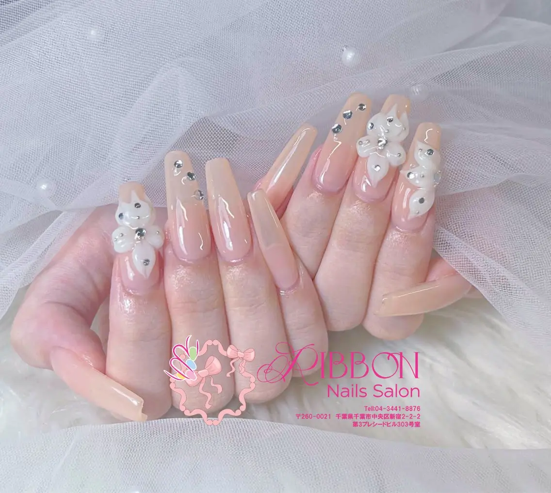 ネイル フットネイル フレンチネイル ジェルネイル マグネットネイル 持ち込み ハンドネイル Ribbonnail salonのネイルデザイン