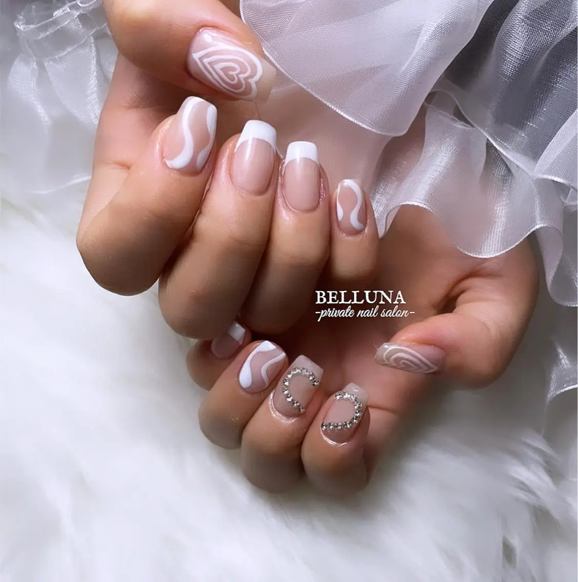 ネイル フレンチネイル ハート ホワイト BELLUNA Mizuki❤︎のネイルデザイン