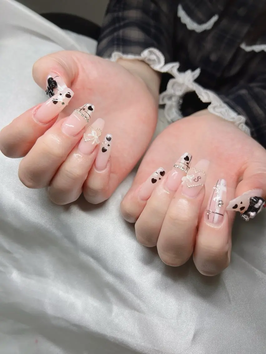 ネイル ハンドネイル Lee Nailsのネイルデザイン