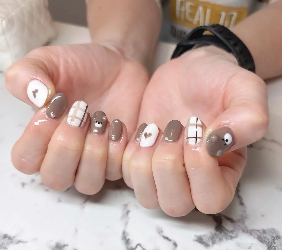 ネイル ｈｕｉｔ． 結衣のネイルデザイン