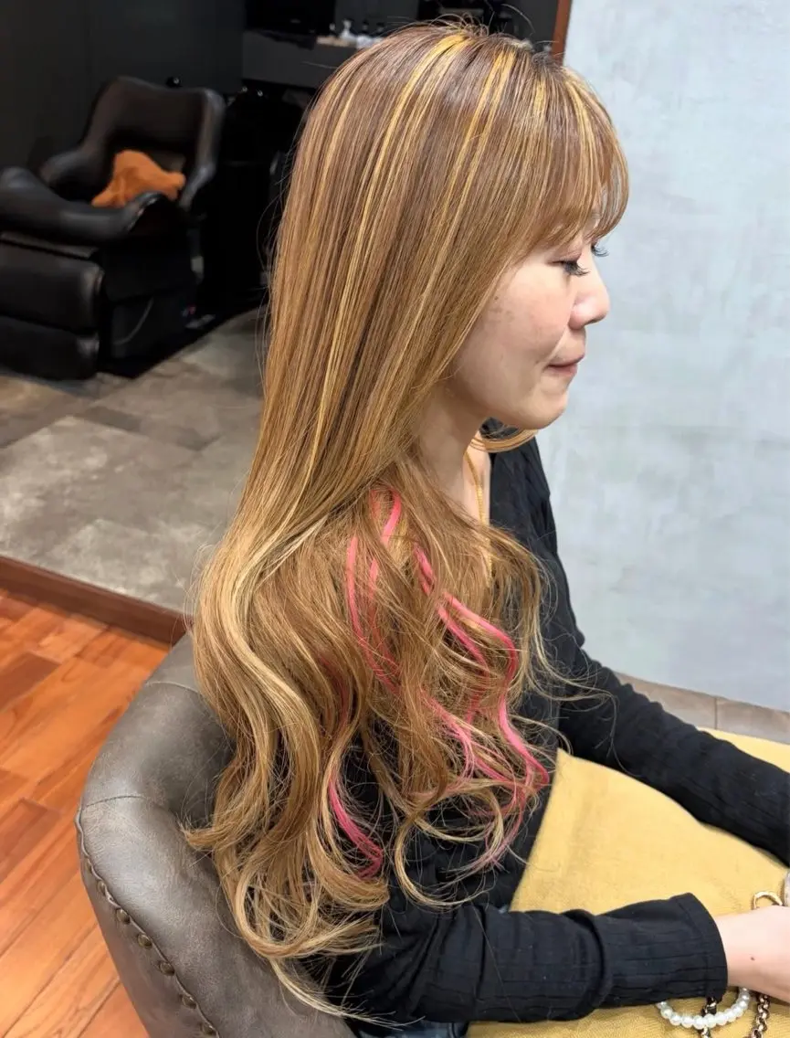 ロング カラー ヘアアレンジ ハイライトカラー エクステ ハイライト 烏山 達也のヘアスタイル
