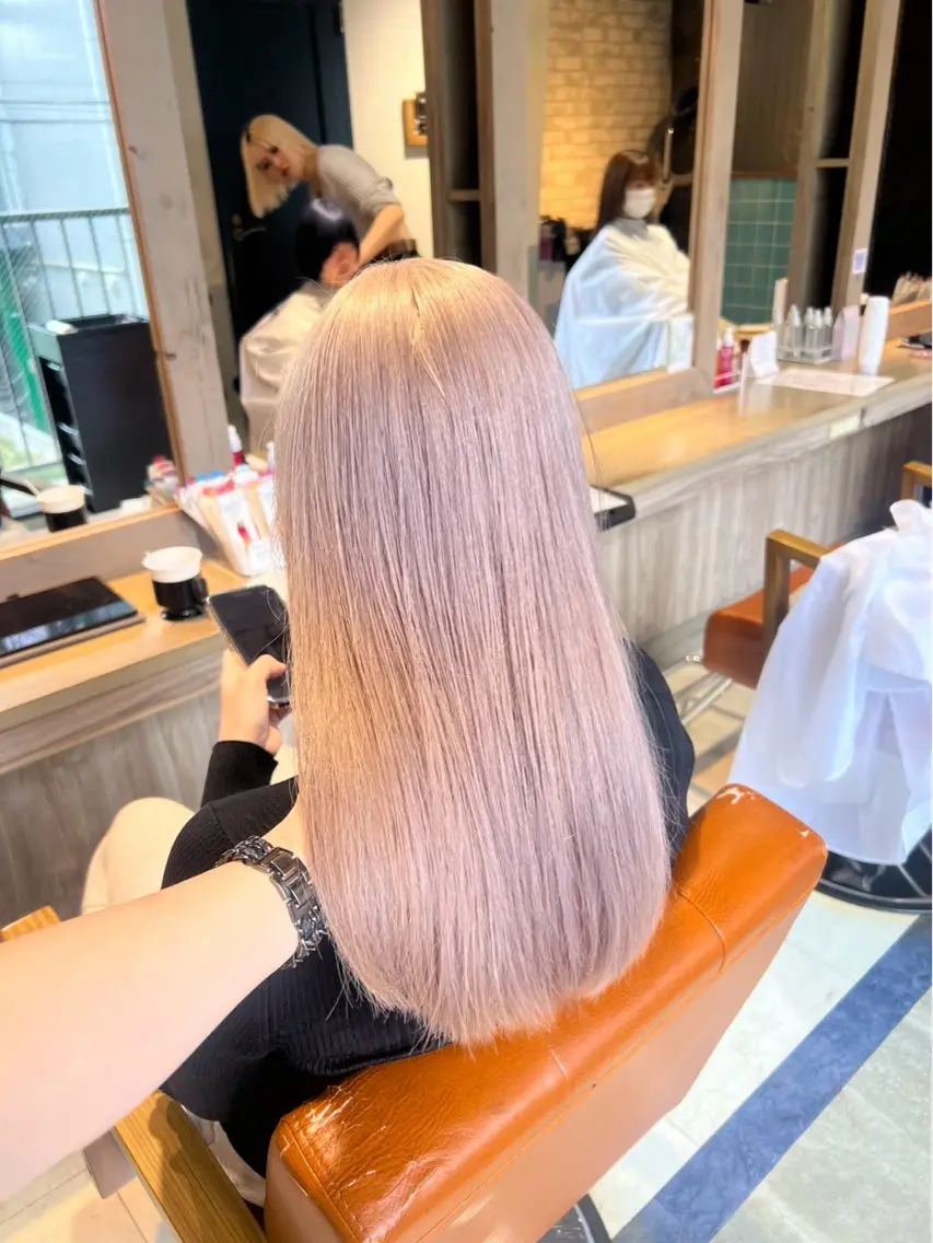 ロング ヘアカラー トリートメント 艶髪×透明感カラー ののかのヘアスタイル