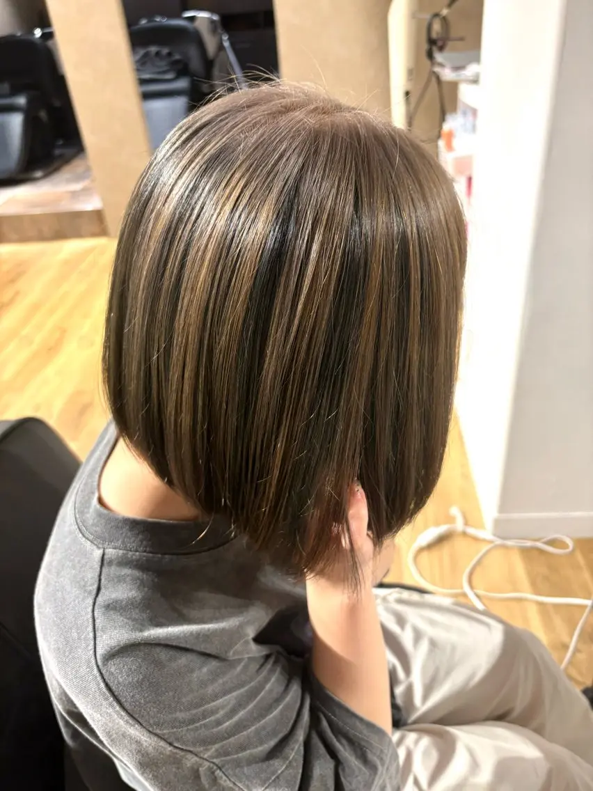 カラー こうやま みるのヘアスタイル