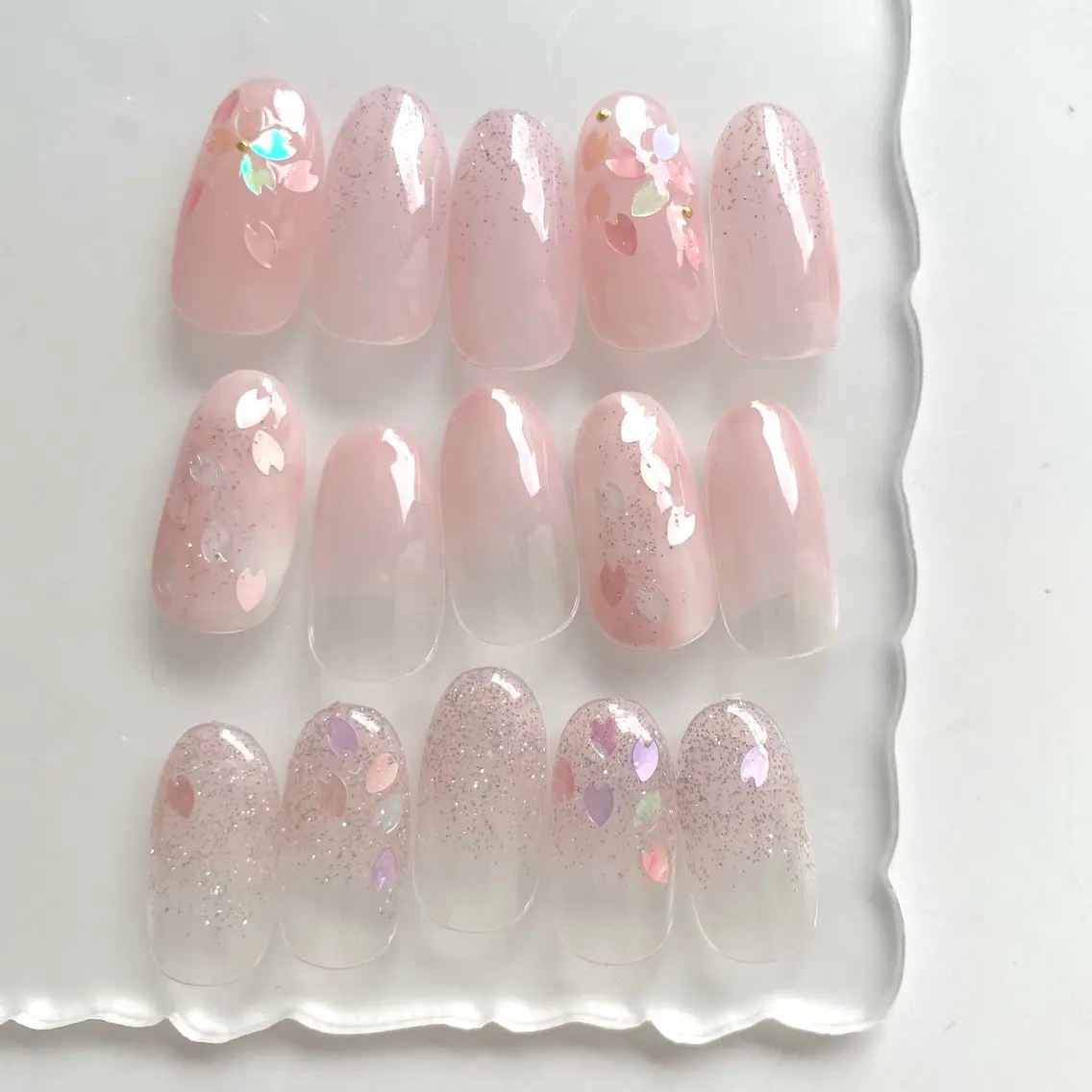 ネイル 桜ネイル 春ネイル ハンドネイル Aoi💅🏻 表参道のネイルデザイン