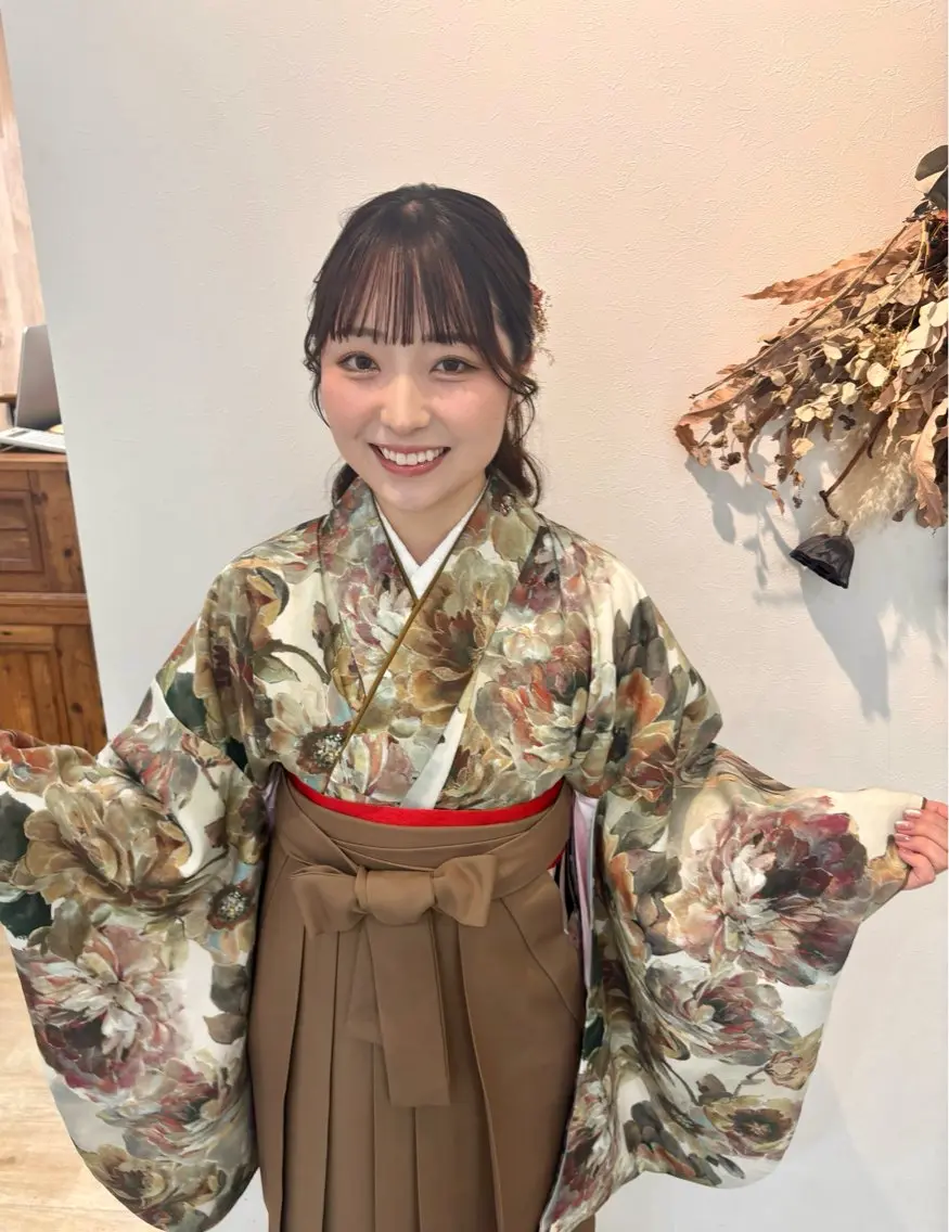 竹村 恵功代のヘアスタイル