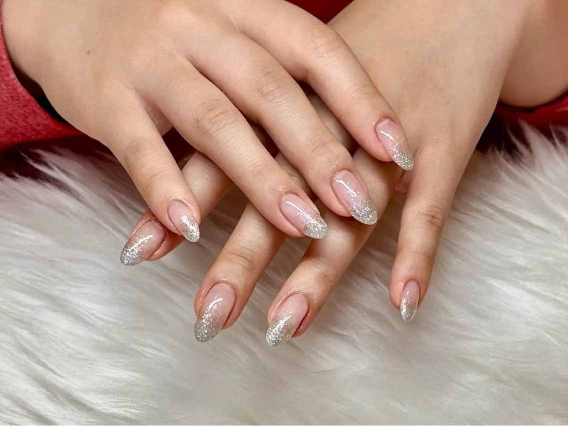 ネイル 長さ出し グラデーション ラメ(グリッター) ラメグラデーション Nailfy’s ナミ💓のネイルデザイン