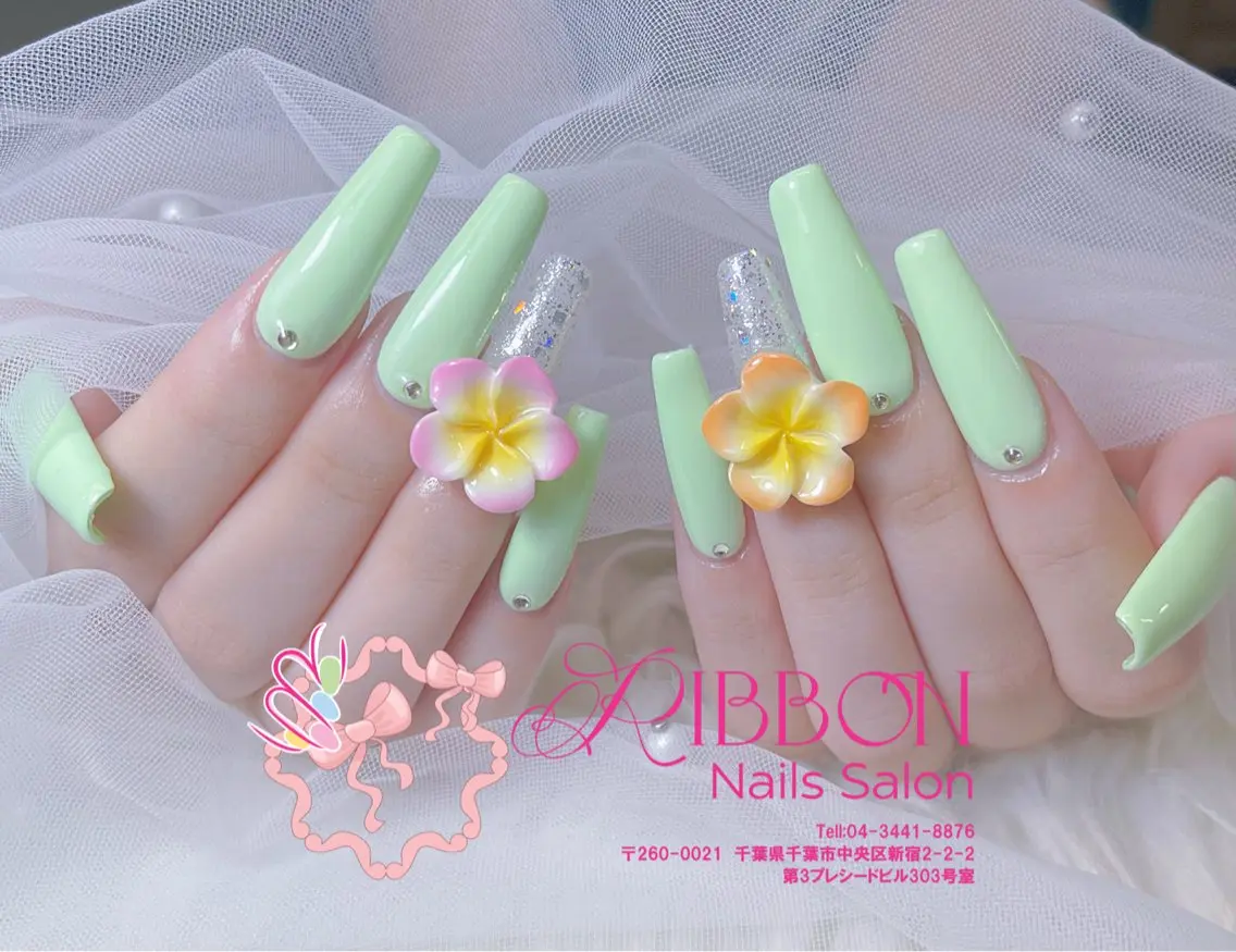 ネイル フットネイル フレンチネイル ジェルネイル マグネットネイル 持ち込み ハンドネイル Ribbonnail salonのネイルデザイン