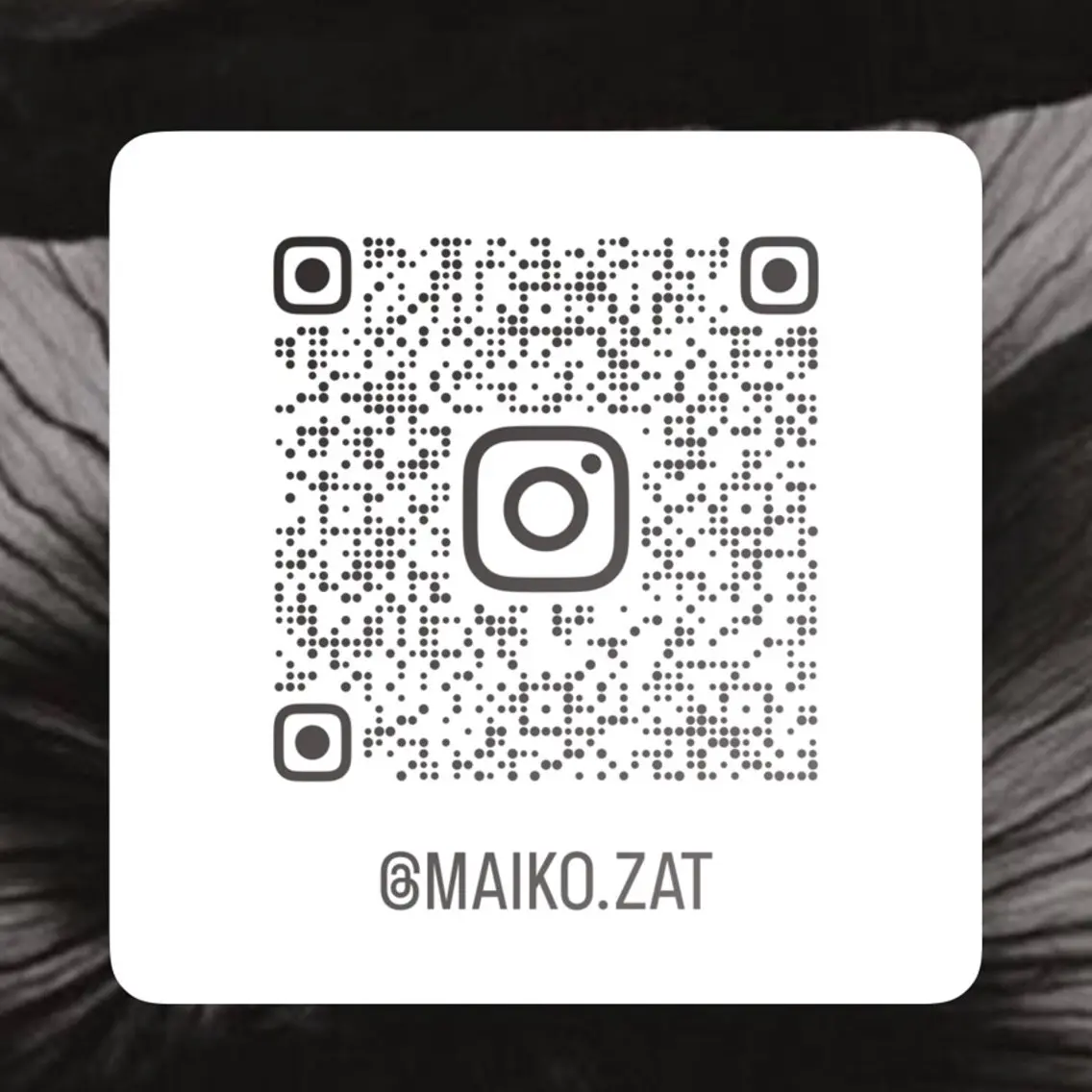 ネイル Maiko. ZĀTのネイルデザイン