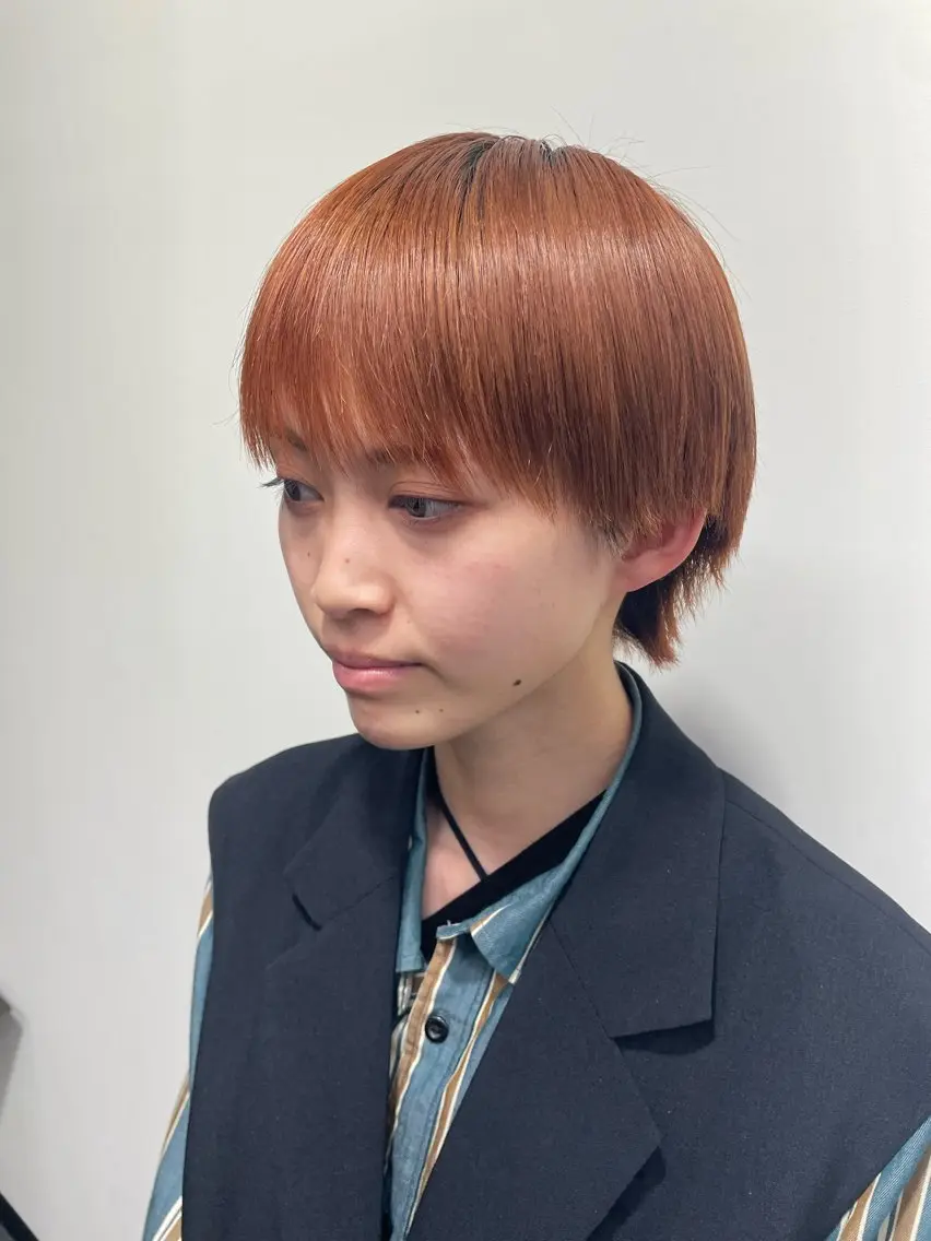 ショート カラー ブリーチ Sakairi Yunaのヘアスタイル