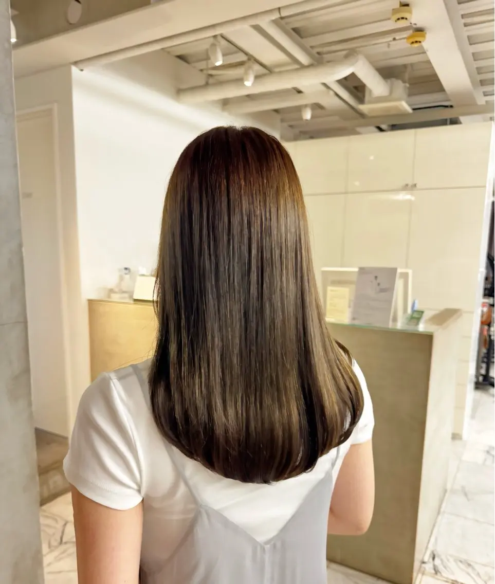 ロング カラー ブラウンカラー チェスナットブラウン ヘアカラー カラーモデル募集 三浦真理恵のヘアスタイル