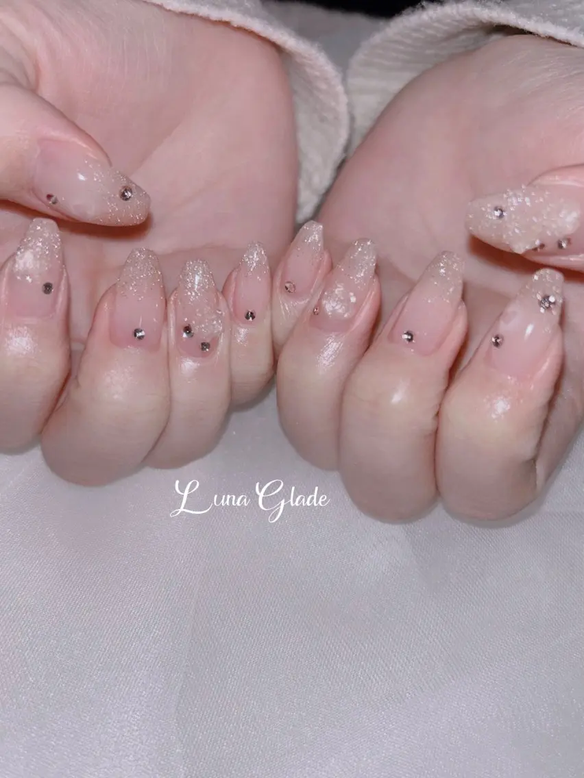 ネイル ハンドネイル Luna Gladeのネイルデザイン