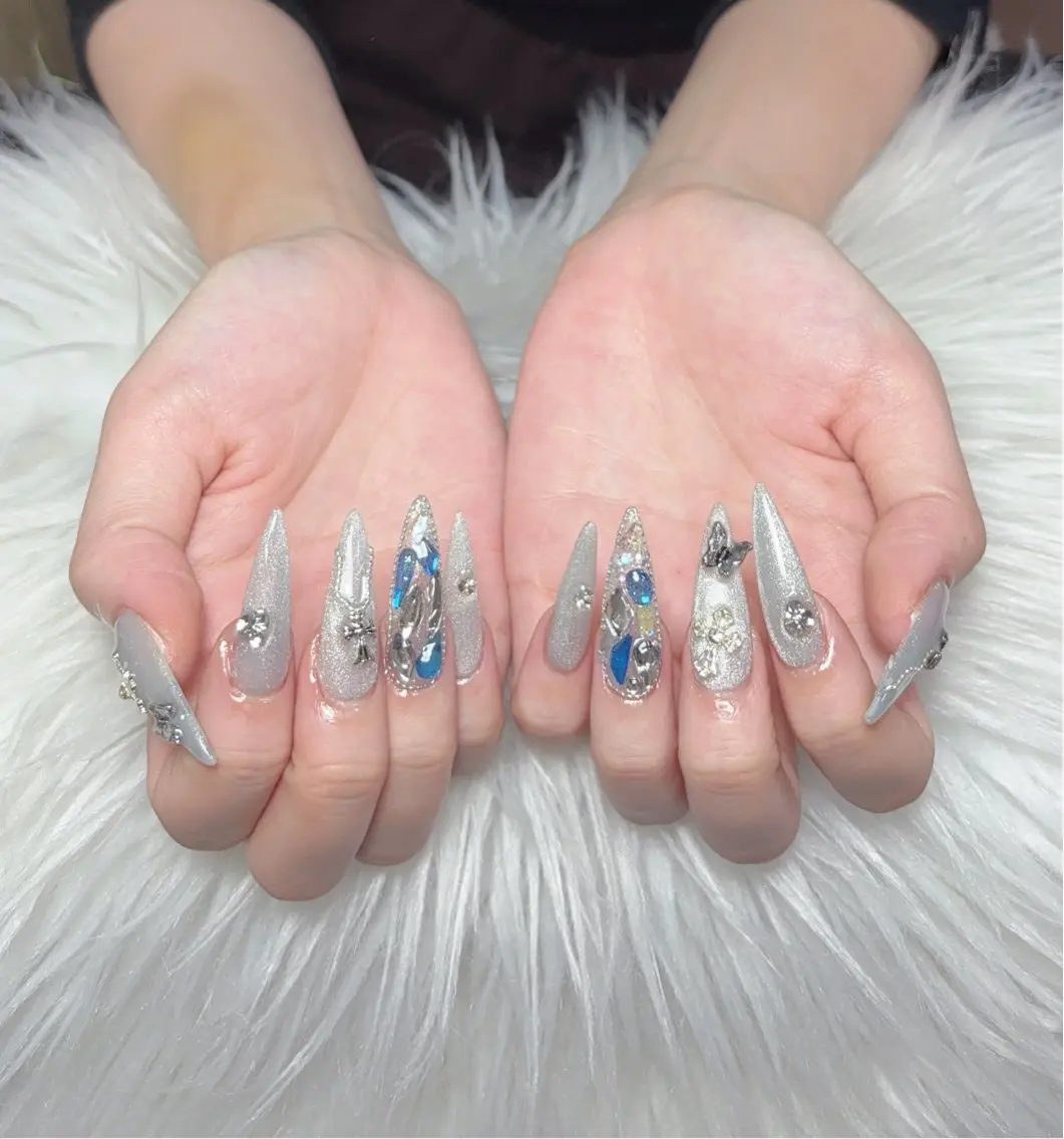 ネイル ハンドネイル RosyBeauty スカルプ専門店のネイルデザイン